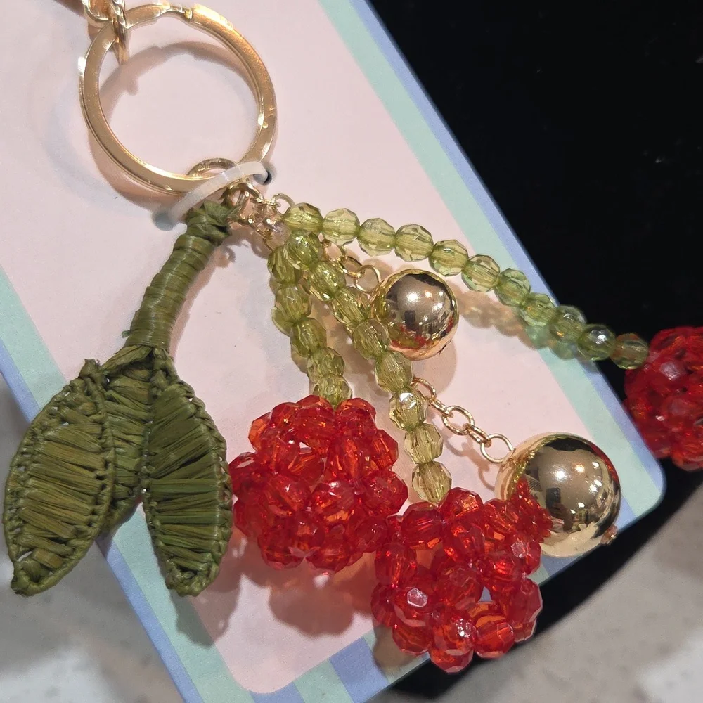 🍒▪️Piper K▪️ Uk Exclusive Red Beaded Key Made In India  Chain Bag Charm